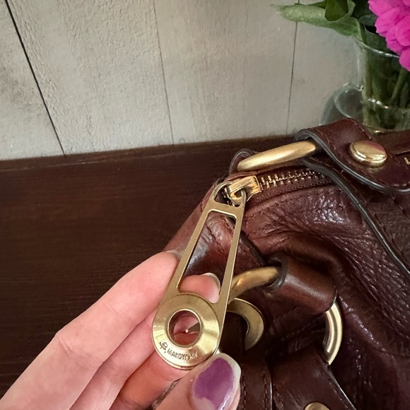 B.Makowsky Vintage Genuine Leather Shoulder Bag - Picture 6 of 15